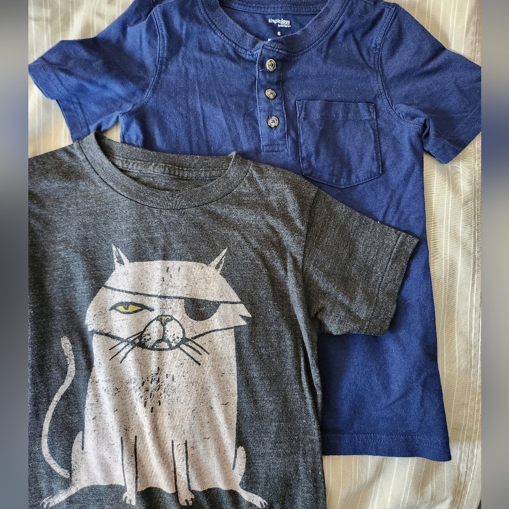 (2) shorts sleeve shirts size 6